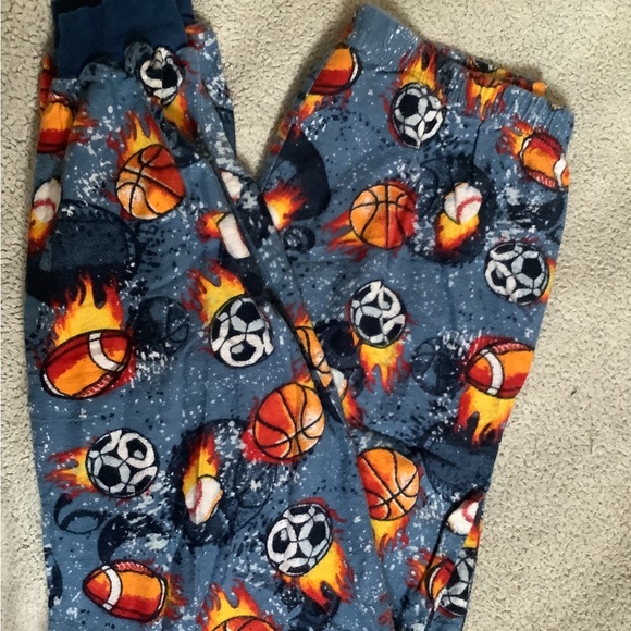 🍉Dream waves Boy’s PJs EUC flannel all over sporty print ribbed cuffs, XL 14 - Picture 3 of 7